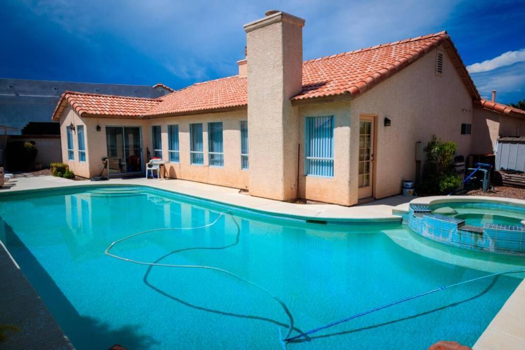 Luxury 1900 Sq Ft House Huge 46 Ft Pool & Hot Spa Las Vegas Exteriér fotografie
